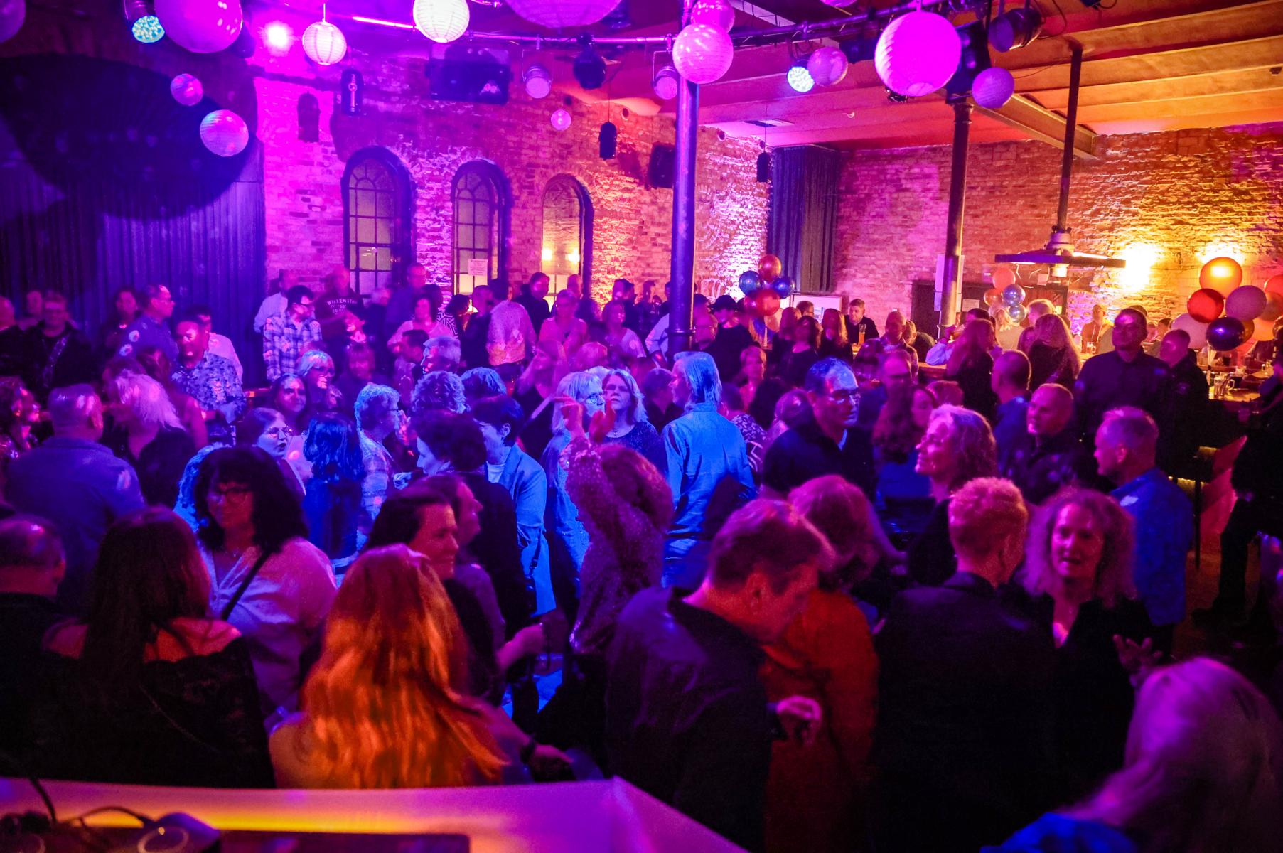 Pixelsaint Fotografie Dance Party Feb 26 1